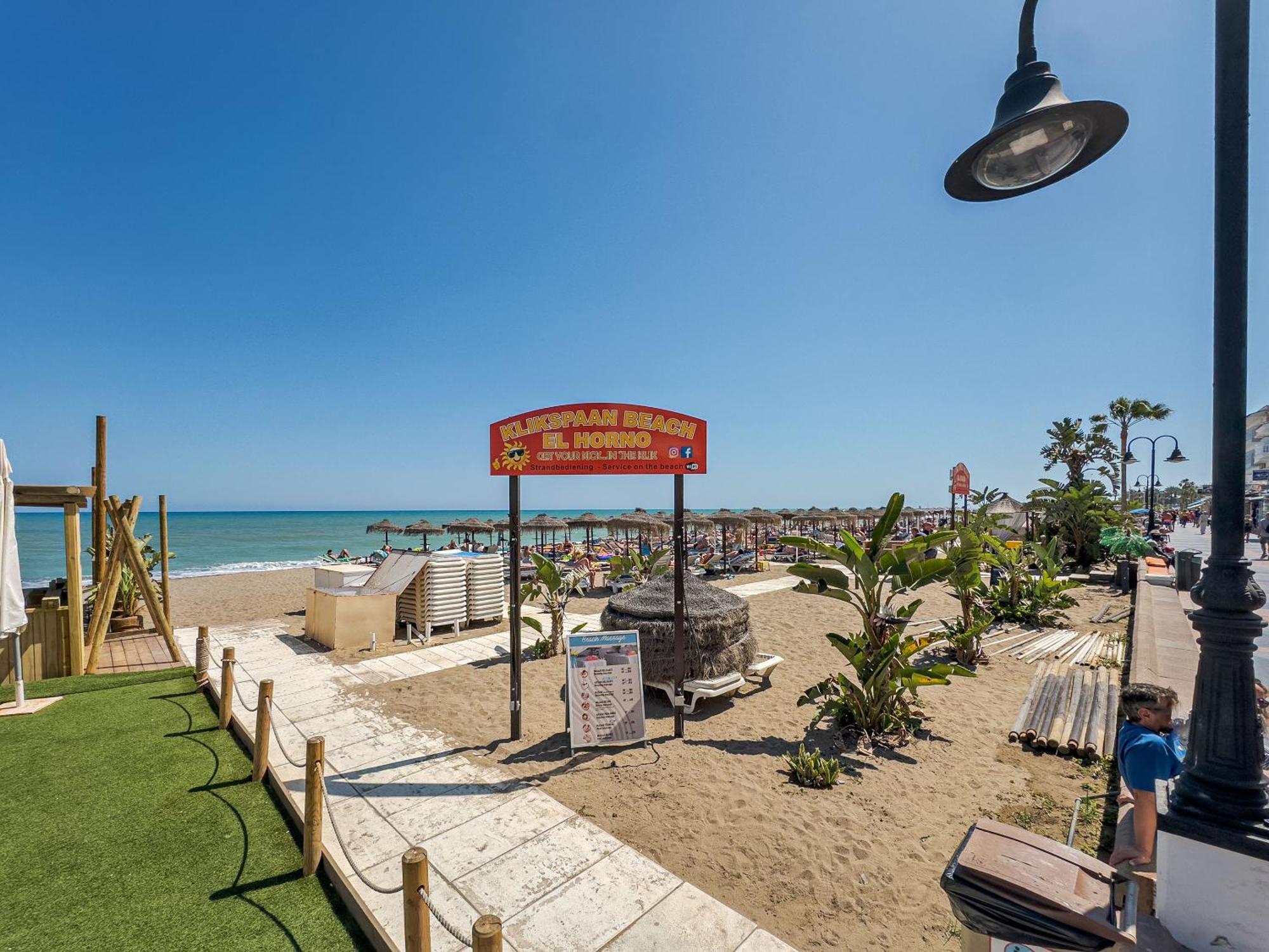 Carihuela - Beach & Sun Torremolinos Exterior photo